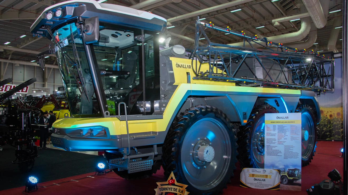 Türkiye’nin ilk ‘Kendi Yürür İlaçlama Makinesi’ geliştirildi